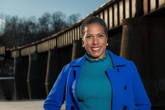 Photo of Cynthia Harrison
